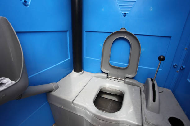 Types of Portable Toilets We Offer in Cresson, TX